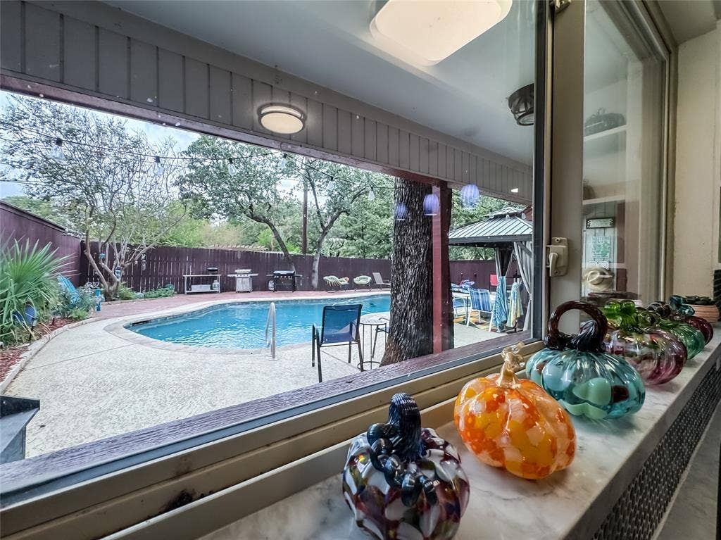 4805 Bonneville Drive, Arlington, TX 76016 4805 Bonneville Drive, Arlington, TX 76016