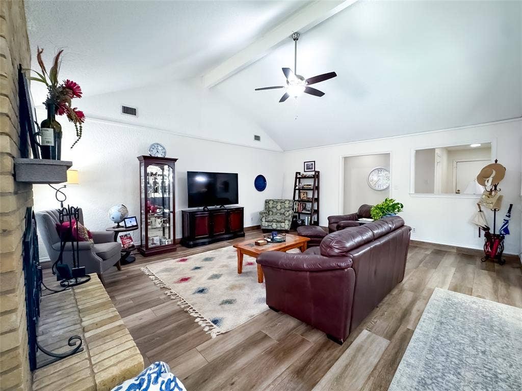 4805 Bonneville Drive, Arlington, TX 76016 4805 Bonneville Drive, Arlington, TX 76016
