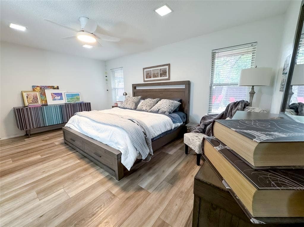 4805 Bonneville Drive, Arlington, TX 76016 4805 Bonneville Drive, Arlington, TX 76016