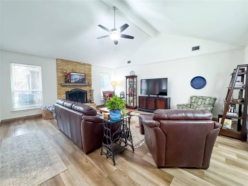 4805 Bonneville Drive, Arlington, TX 76016 4805 Bonneville Drive, Arlington, TX 76016