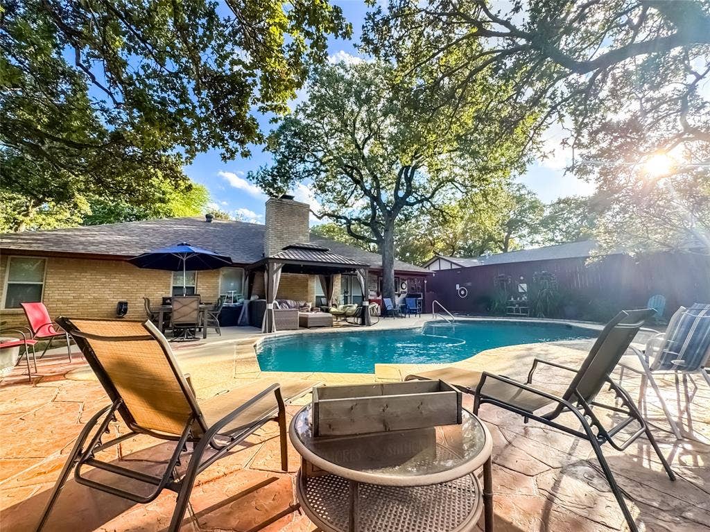 4805 Bonneville Drive, Arlington, TX 76016 4805 Bonneville Drive, Arlington, TX 76016