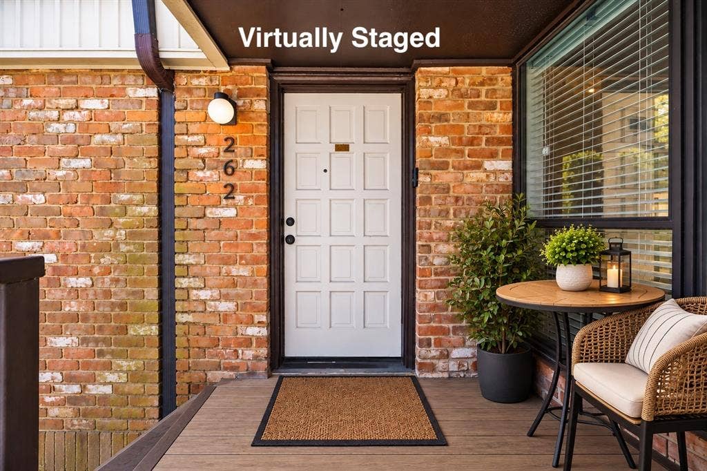 6060 Birchbrook Drive, #262, Dallas, TX 75206 Front Entry on 2nd Level