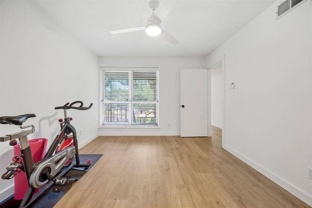 6060 Birchbrook Drive, #262, Dallas, TX 75206 6060 Birchbrook Drive, #262, Dallas, TX 75206
