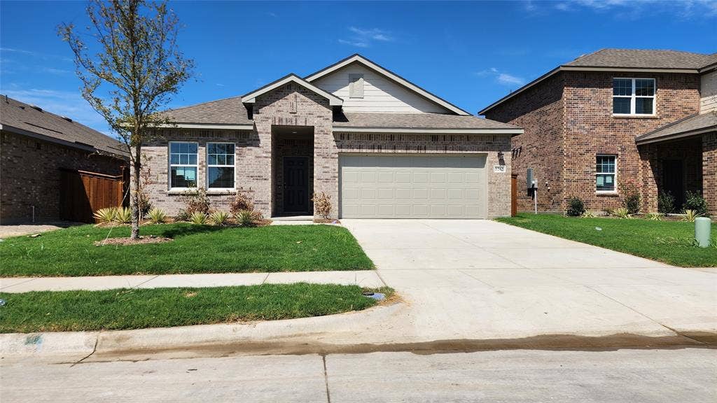 1262 LAMBERT Lane, Forney, TX 75126 1262 LAMBERT Lane, Forney, TX 75126