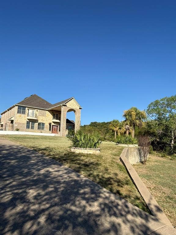 304 La Reata Court, Cedar Hill, TX 75104 304 La Reata Court, Cedar Hill, TX 75104