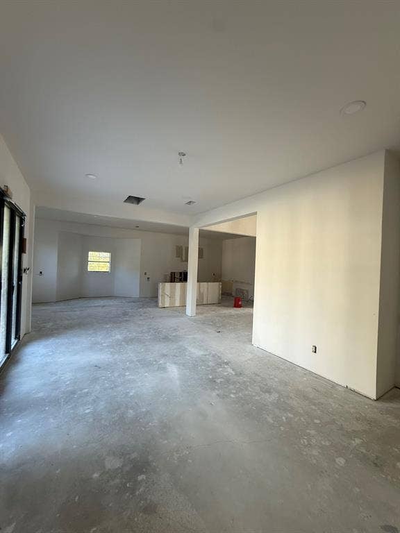 304 La Reata Court, Cedar Hill, TX 75104 304 La Reata Court, Cedar Hill, TX 75104