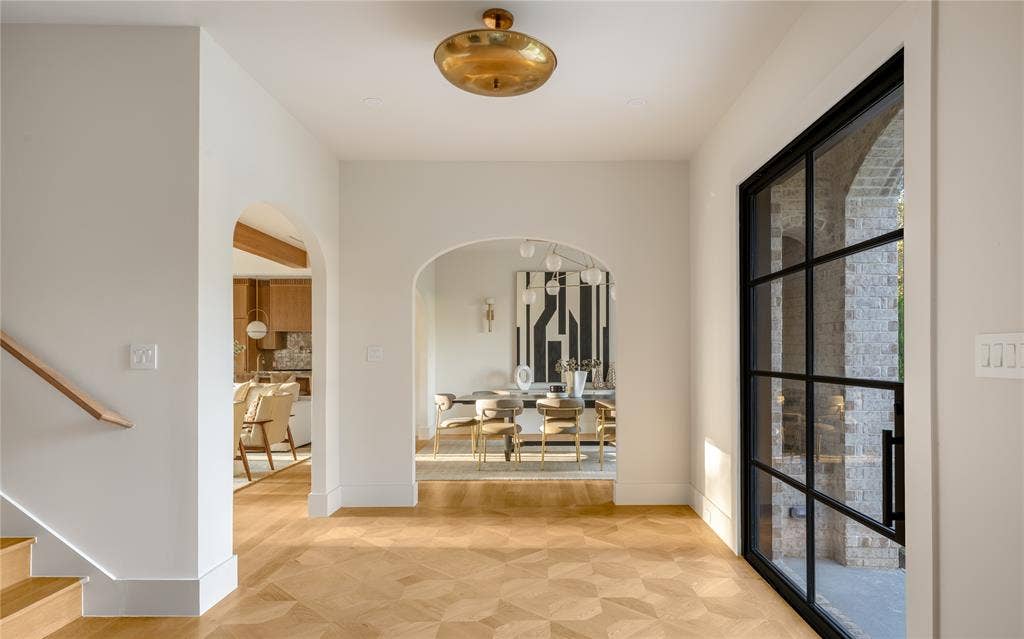 11923 Quincy Lane, Dallas, TX 75230