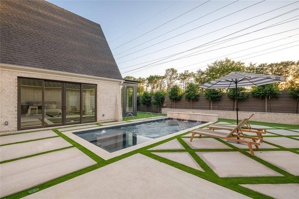 11923 Quincy Lane, Dallas, TX 75230