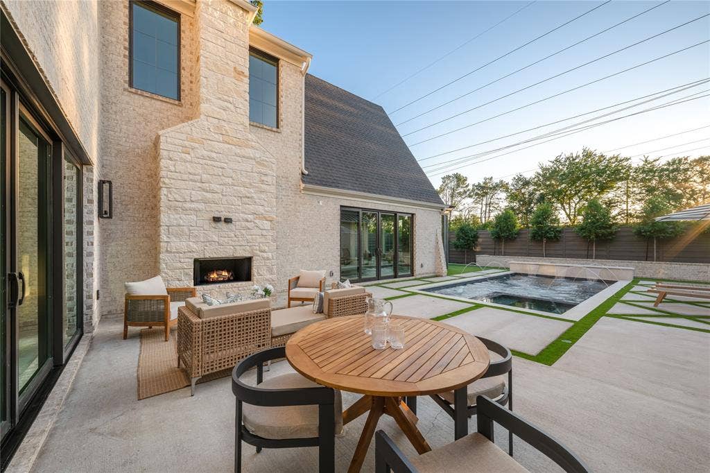 11923 Quincy Lane, Dallas, TX 75230