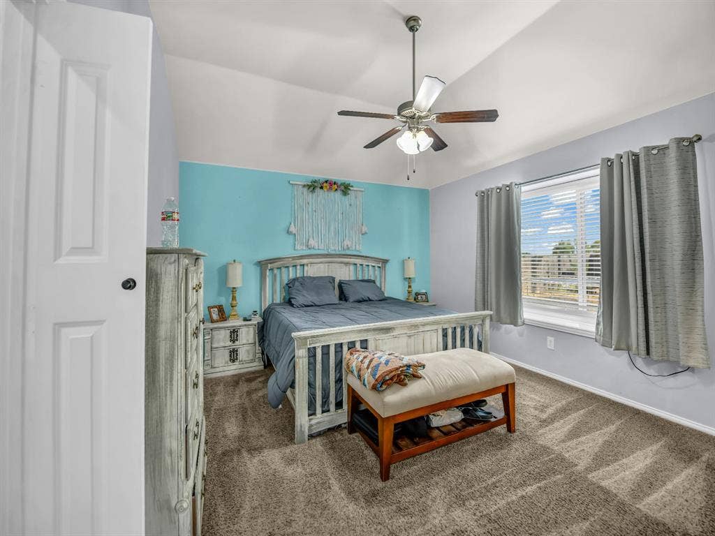 780 Stribling Circle, Azle, TX 76020 780 Stribling Circle, Azle, TX 76020