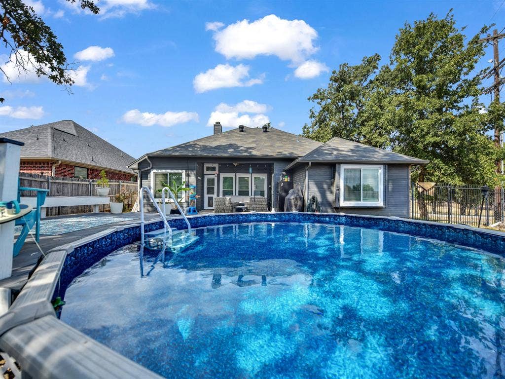 780 Stribling Circle, Azle, TX 76020 780 Stribling Circle, Azle, TX 76020