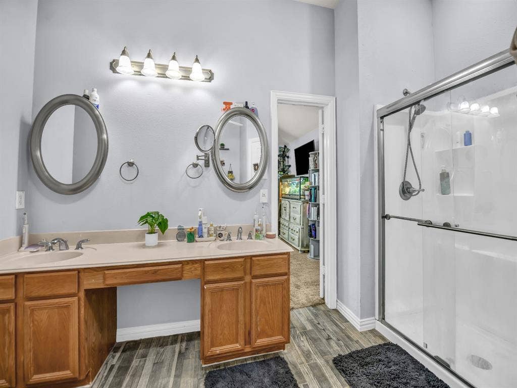 780 Stribling Circle, Azle, TX 76020 780 Stribling Circle, Azle, TX 76020