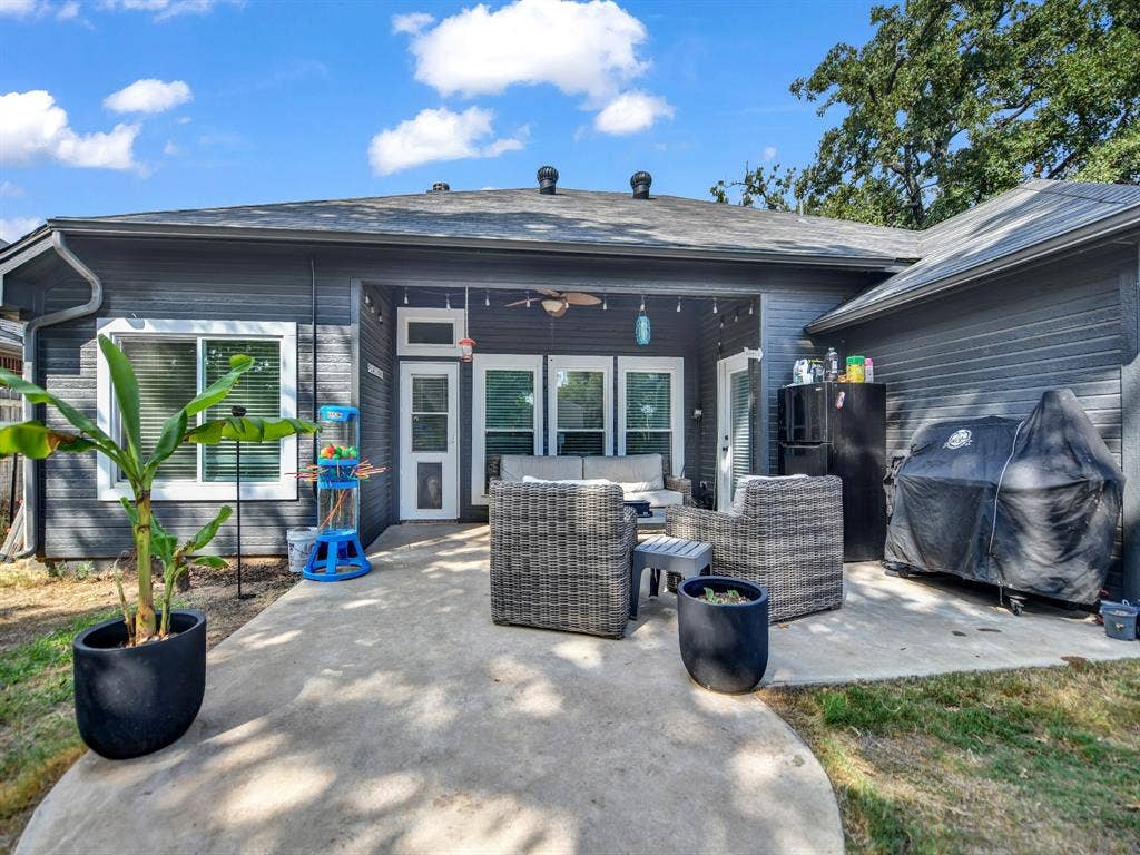 780 Stribling Circle, Azle, TX 76020 780 Stribling Circle, Azle, TX 76020