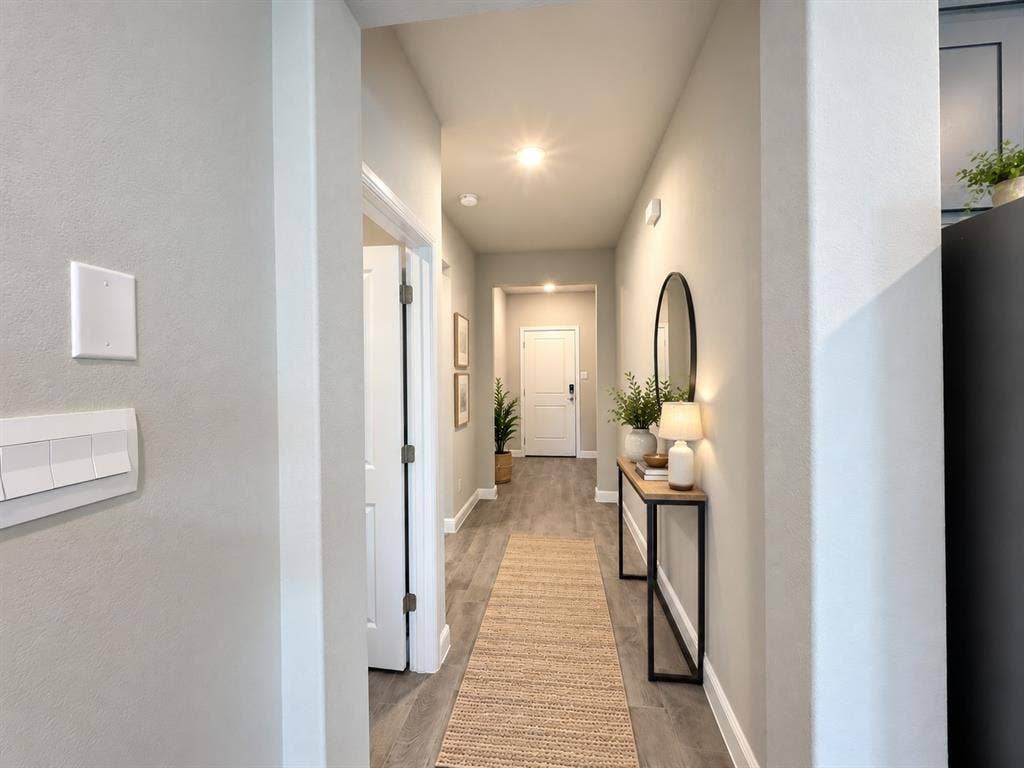 14617 Caelum Drive, Haslet, TX 76052 Hallway