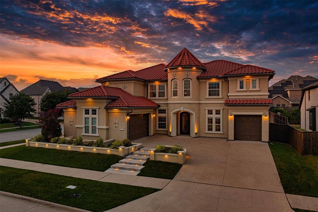 13018 Seattle Slew Street, Frisco, TX 75035 corner lot about 1/4 of an acre lot. 1 minute walk from the club house, fitness center