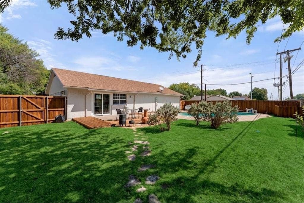 1714 Baylor Drive S, Richardson, TX 75081