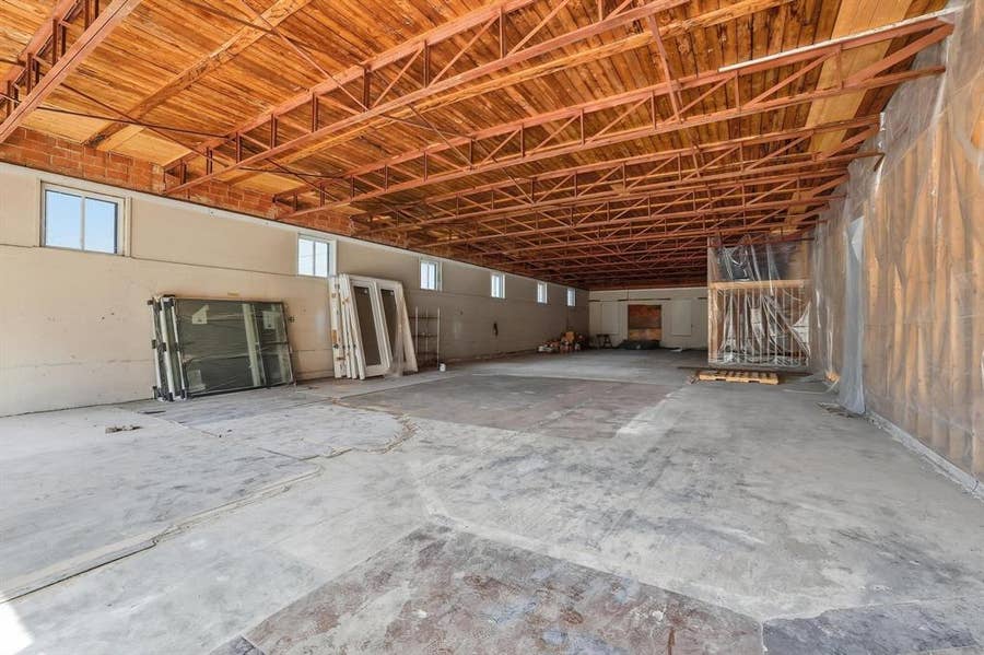 Property photo for 211 W Lamar Street, Sherman, TX