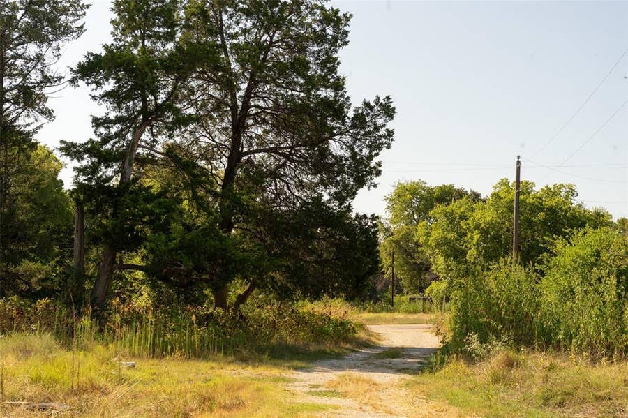 Property photo for 5 Acres +- S Faye Lane, Whitesboro, TX