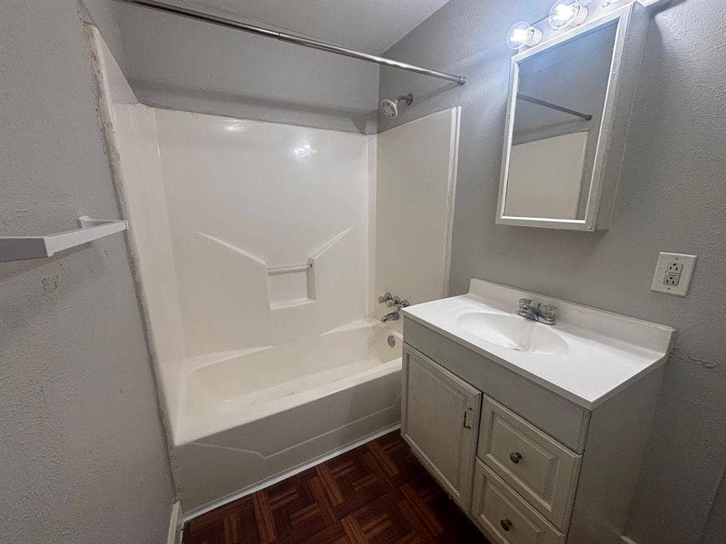 521 Ruth Street, #A, Denton, TX 76205 521 Ruth Street, #A, Denton, TX 76205