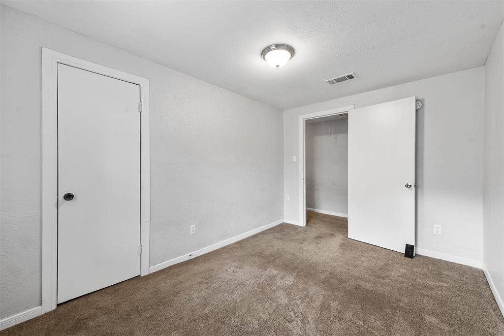 521 Ruth Street, #A, Denton, TX 76205 521 Ruth Street, #A, Denton, TX 76205