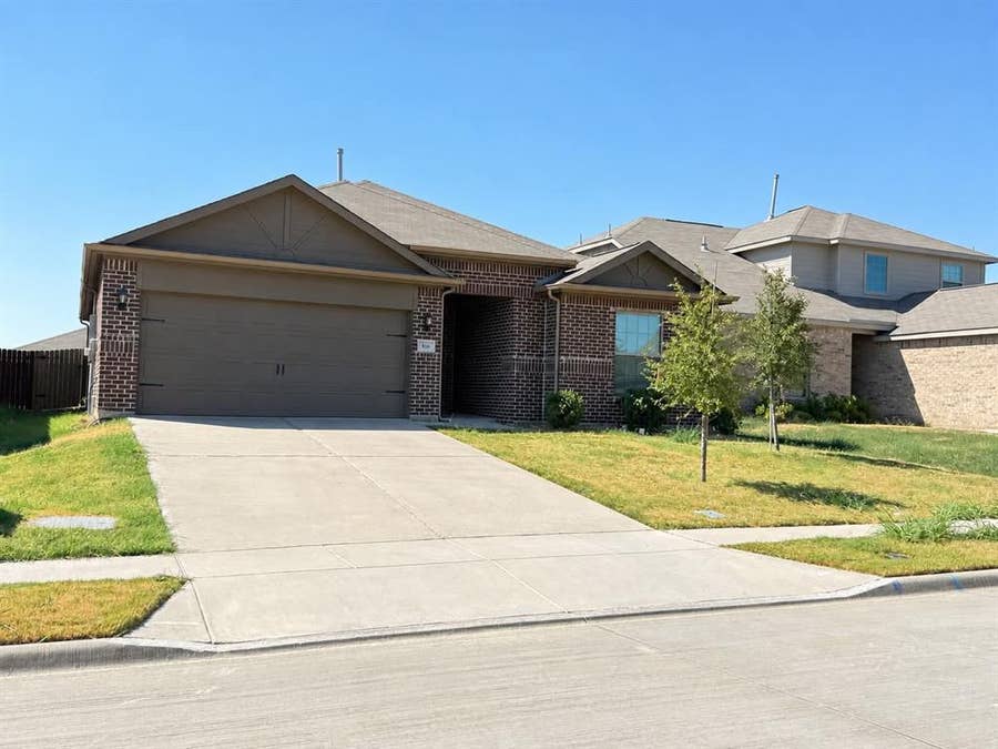 Property photo for 816 Mallorie Lane, Ferris, TX