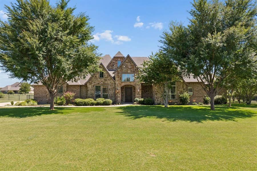 Property photo for 1929 Canyon Road, Celina, TX