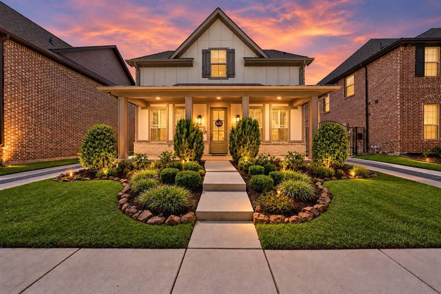 Property photo for 1909 Temple Hill, Van Alstyne, TX