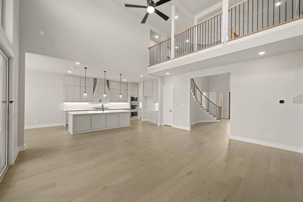 200 Cheyenne Mountain- Living Room-2