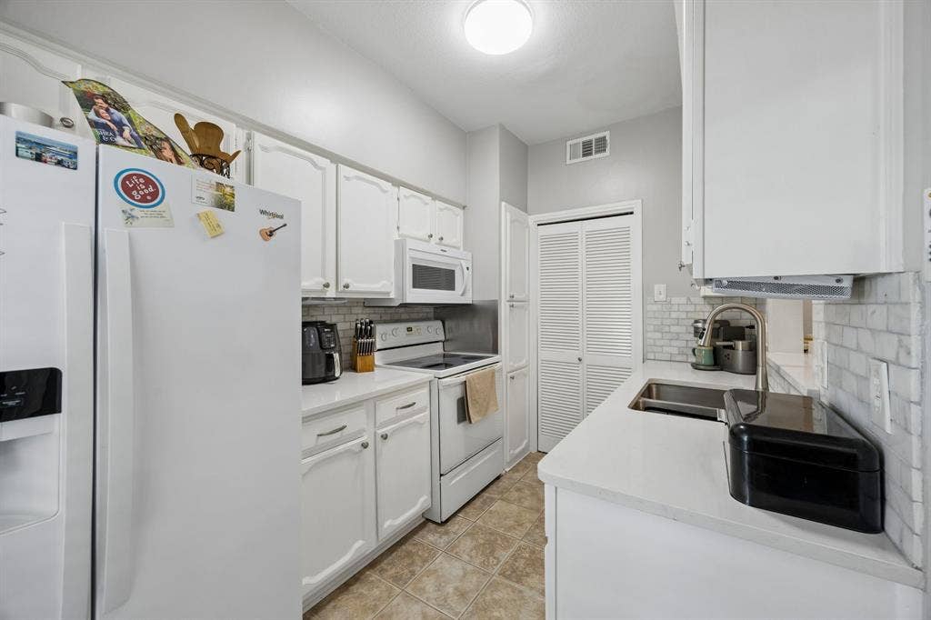 3101 Townbluff Drive, #612, Plano, TX 75075