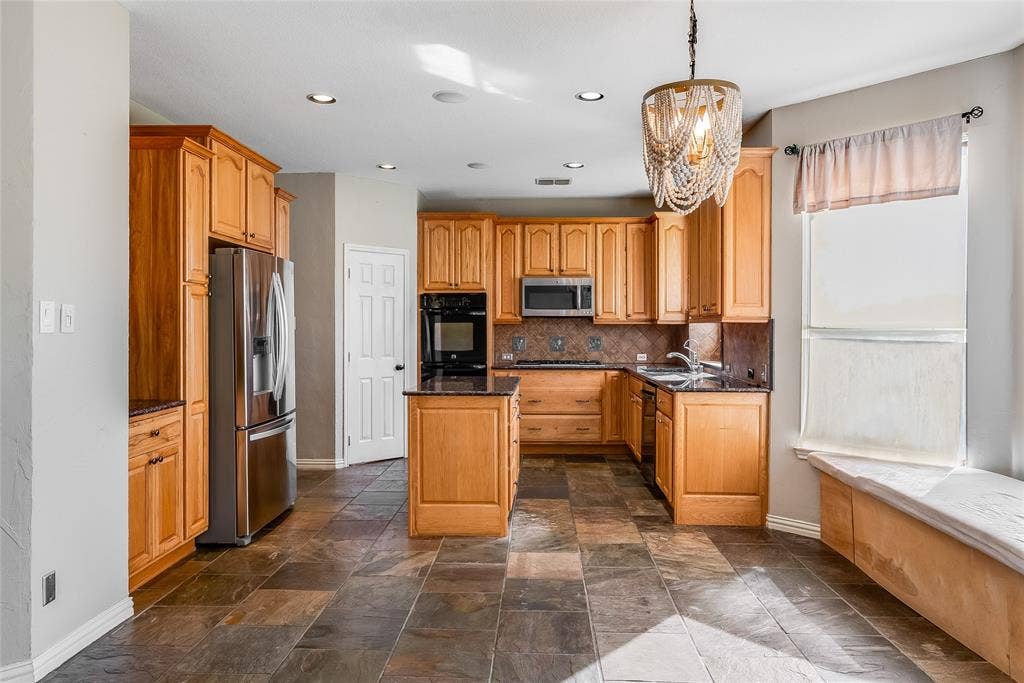 2532 Geiberger Drive, Plano, TX 75025 2532 Geiberger Drive, Plano, TX 75025