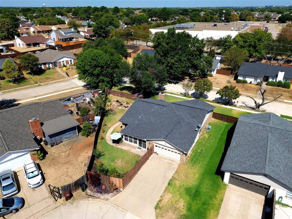1116 Bass Drive, Plano, TX 75025 1116 Bass Drive, Plano, TX 75025