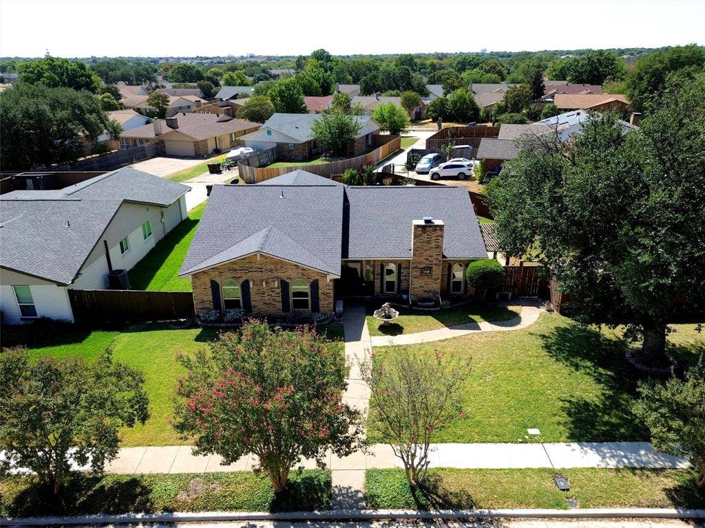 1116 Bass Drive, Plano, TX 75025 1116 Bass Drive, Plano, TX 75025