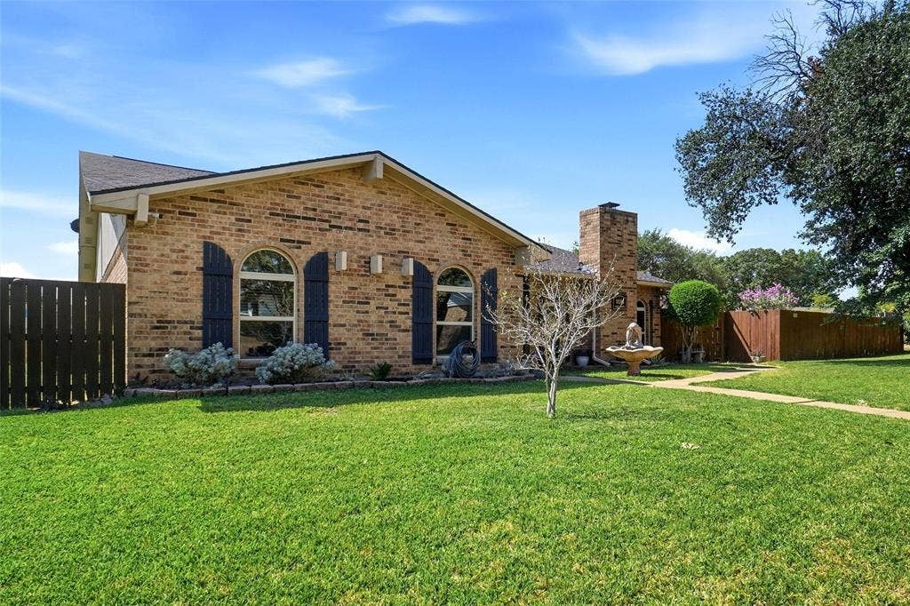 1116 Bass Drive, Plano, TX 75025 1116 Bass Drive, Plano, TX 75025