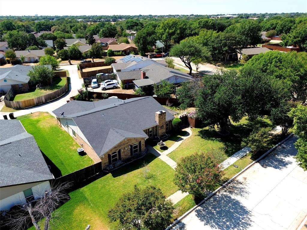 1116 Bass Drive, Plano, TX 75025 1116 Bass Drive, Plano, TX 75025