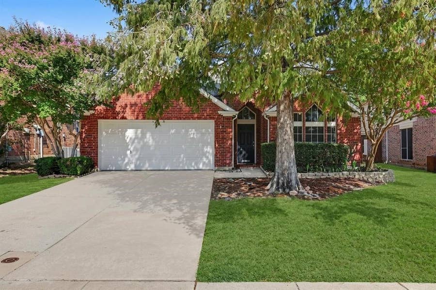Property photo for 3705 Palmetto Court, Denton, TX