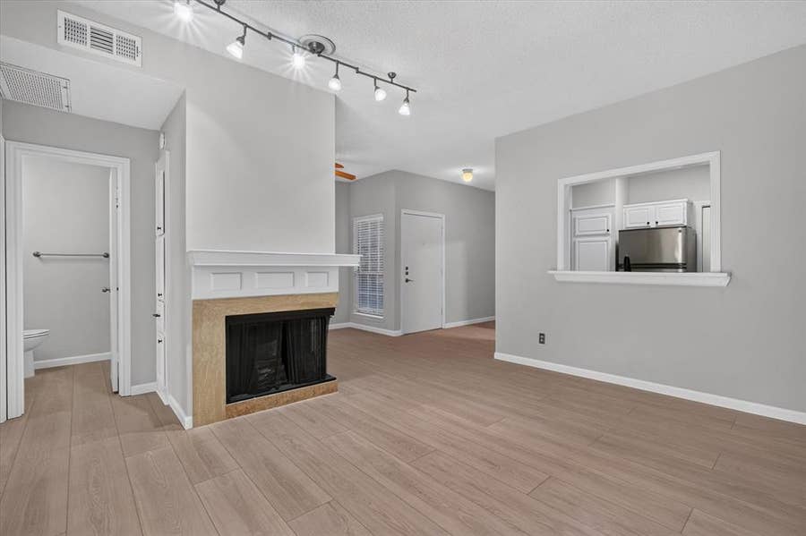 Property photo for 14277 Preston Road, #512, Dallas, TX