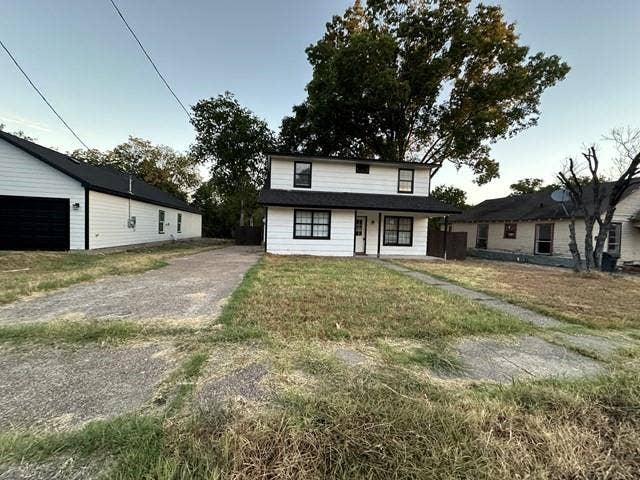 Property photo for 1312 E Collin Street, Corsicana, TX