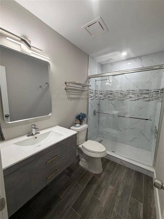 231 Elm Street, Hurst, TX 76053 231 Elm Street, Hurst, TX 76053