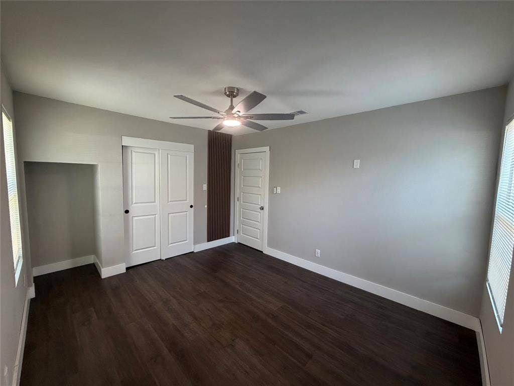 231 Elm Street, Hurst, TX 76053 231 Elm Street, Hurst, TX 76053