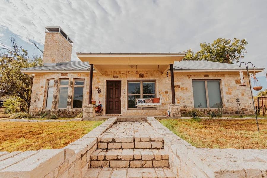 Property photo for 600 Finney Drive, Weatherford, TX