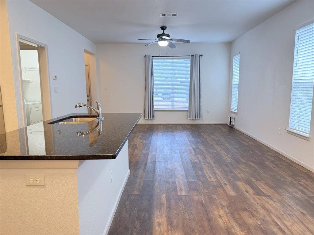 713 N Wood Street, Denton, TX 76209 713 N Wood Street, Denton, TX 76209