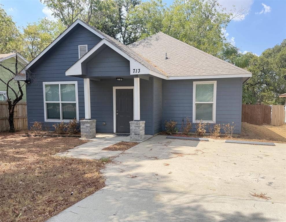 713 N Wood Street, Denton, TX 76209 713 N Wood Street, Denton, TX 76209