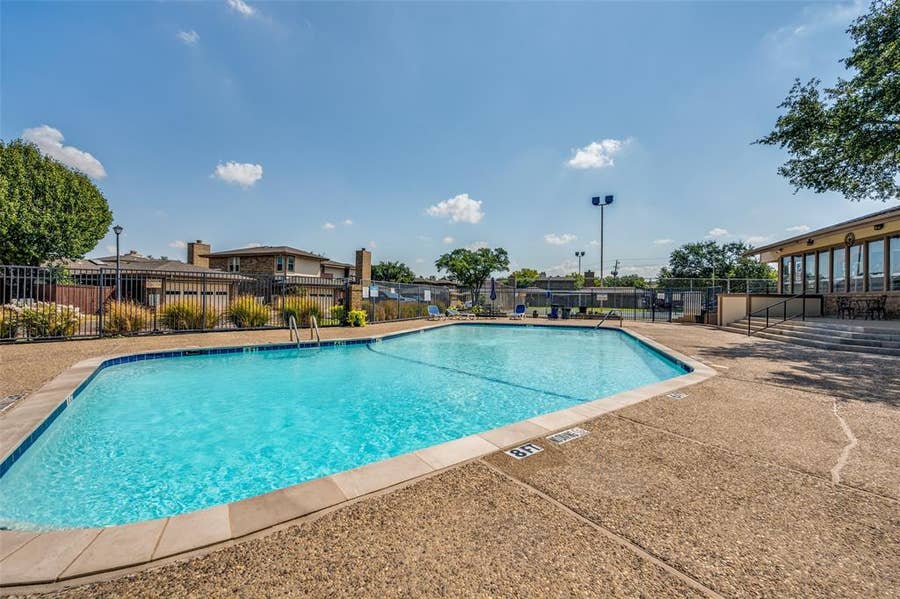 Property photo for 10 W Meadow Lane, Bedford, TX