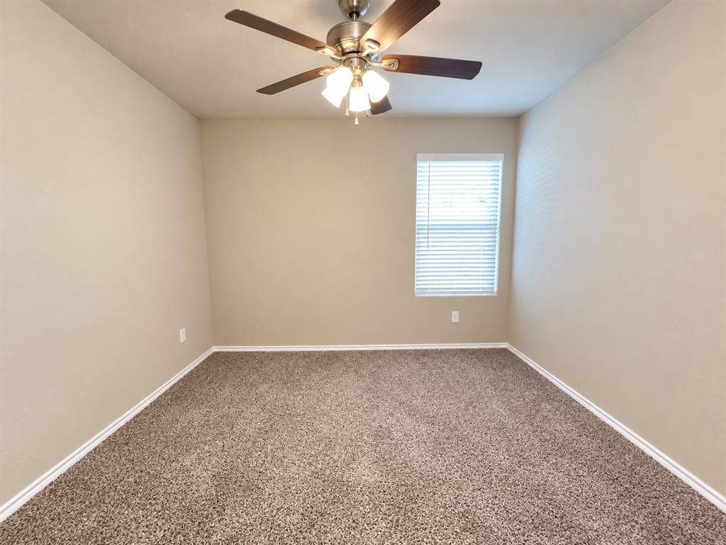 2721 Flowers Drive, Denton, TX 76205