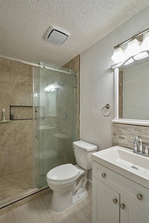 16151 Barbarossa Drive, Houston, TX 77083 16151 Barbarossa Drive, Houston, TX 77083