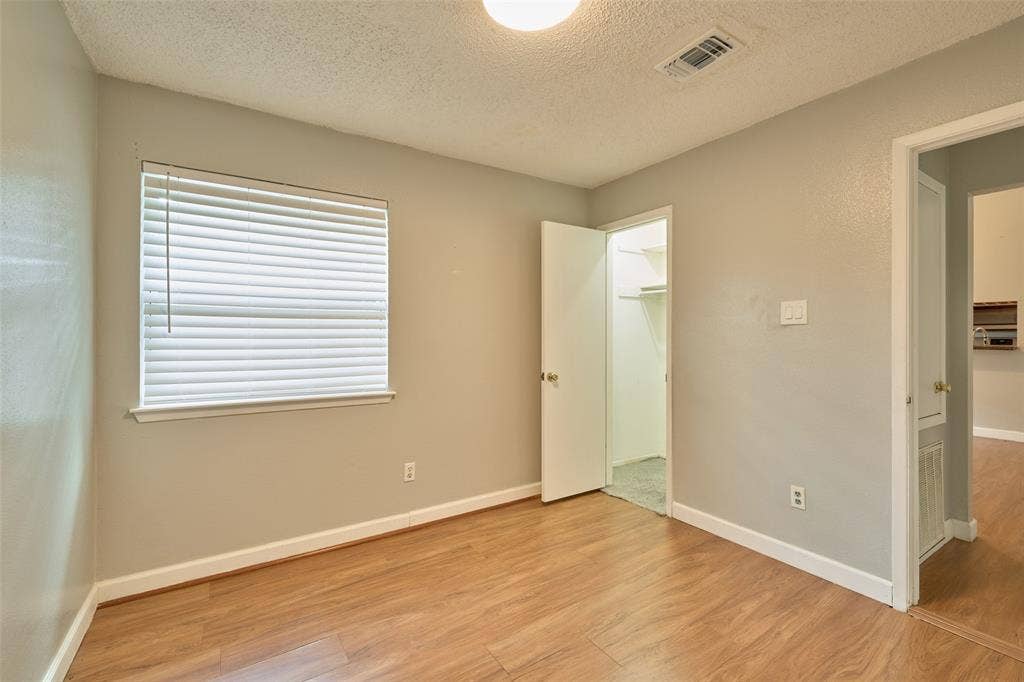 16151 Barbarossa Drive, Houston, TX 77083 16151 Barbarossa Drive, Houston, TX 77083