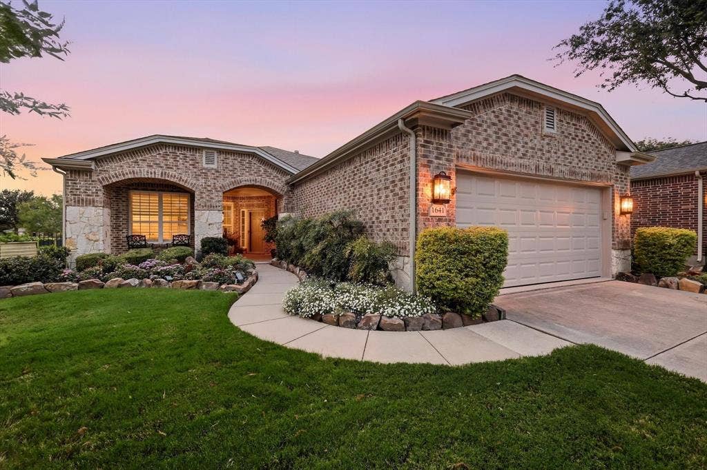 1641 Overwood Drive, Frisco, TX 75036 Outstanding Surrey Crest Model with Golf Course and Greenbelt View