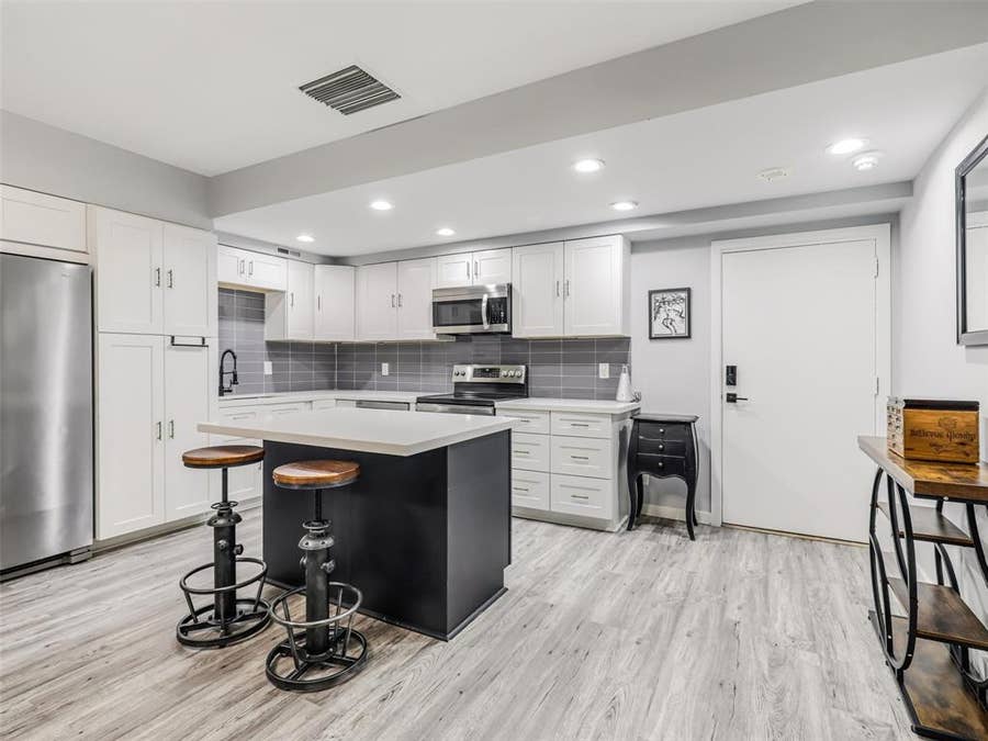 Property photo for 6211 W Northwest Highway, #G226, Dallas, TX
