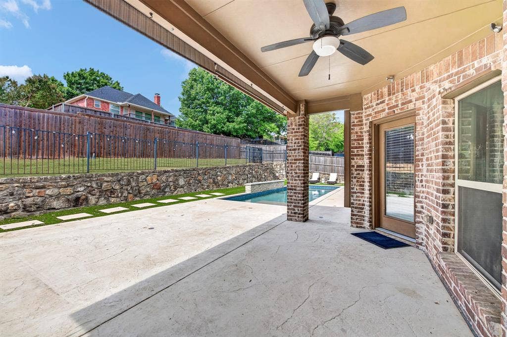 1108 Navajo Drive, McKinney, TX 75072 1108 Navajo Drive, McKinney, TX 75072