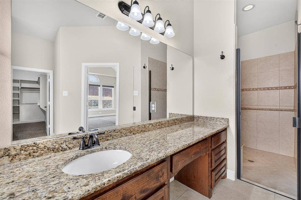 1108 Navajo Drive, McKinney, TX 75072 1108 Navajo Drive, McKinney, TX 75072